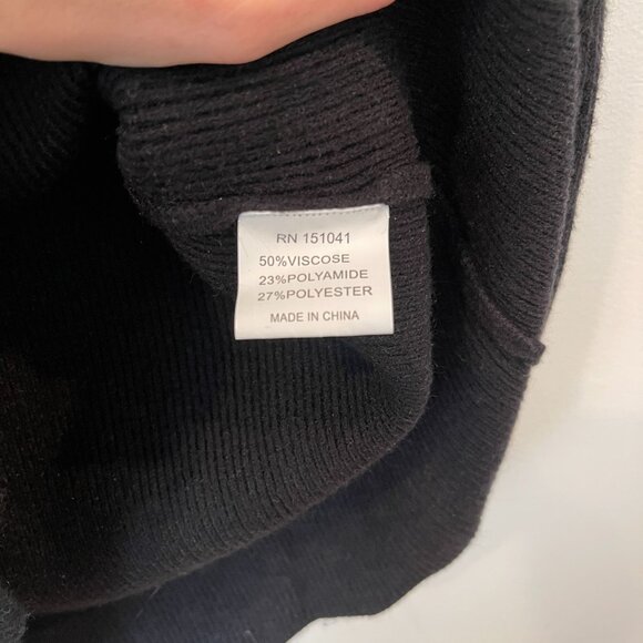 Few Moda Size M Long Sleeve Scalloped Mini Sweater Dress Mock Neck Black LBD - Picture 7 of 7